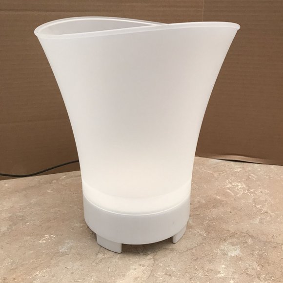 Lighted ice bucket speaker - Bluetooth - color changing - Picture 2 of 12